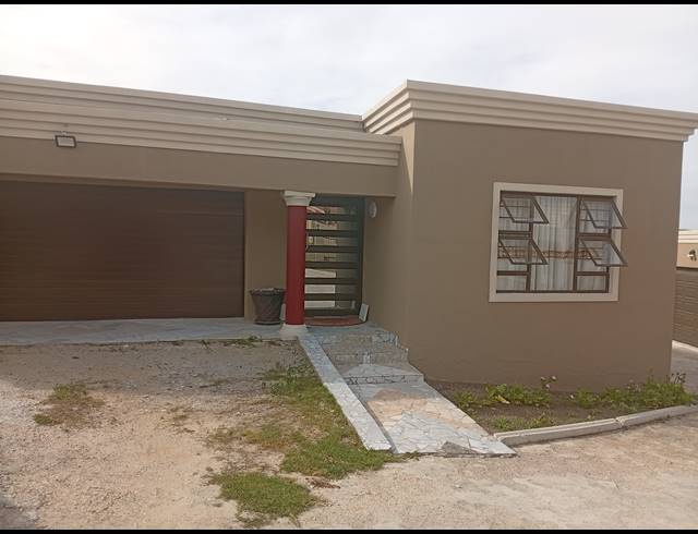 2 BEDROOM HOUSE FOR SALE IN VANES ESTATE